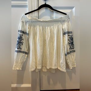 American Eagle, size Medium